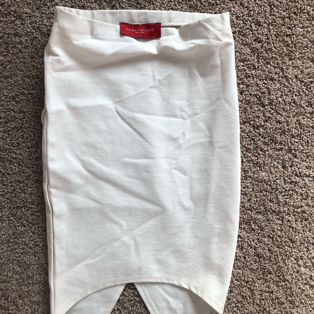 White pencil skirt